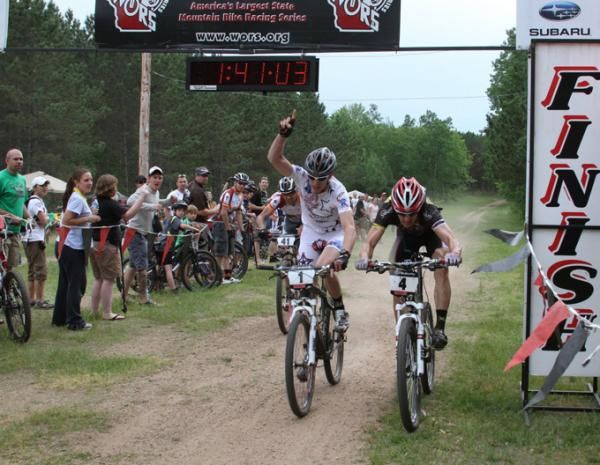 Brian Matter (4) takes the win by the slightest margin from defending Champ Tristan Schouten (1)