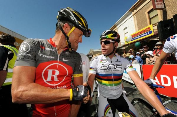Lance Anrmstrong (RadioShack) and Cadel Evans (BMC) greet each other at the startline