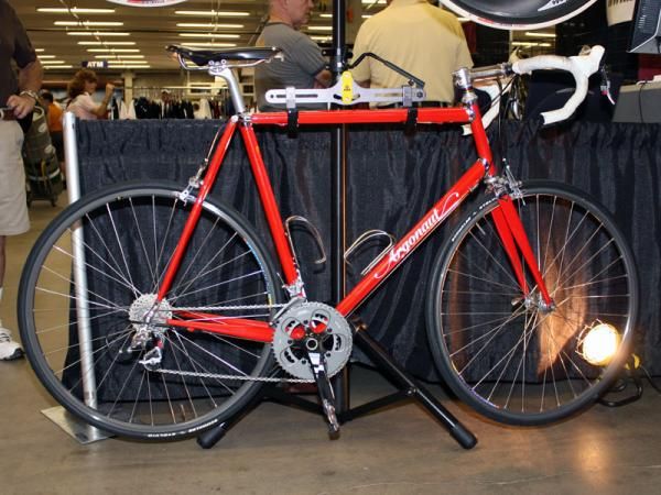 Argonaut Cycles created this machine out of Columbus Max chromoly steel tubing for more rigidity.