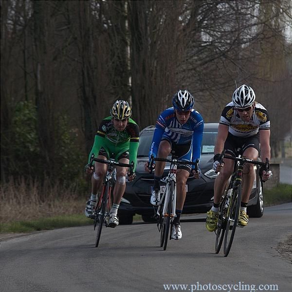The break of the day (l-r): Baptiste Planckaert (Landbouwkrediet-Euphony), Jeffry Louder (UnitedHealthcare), Stijn Neyrinck (Topsport Vlaanderen-Mercator)
