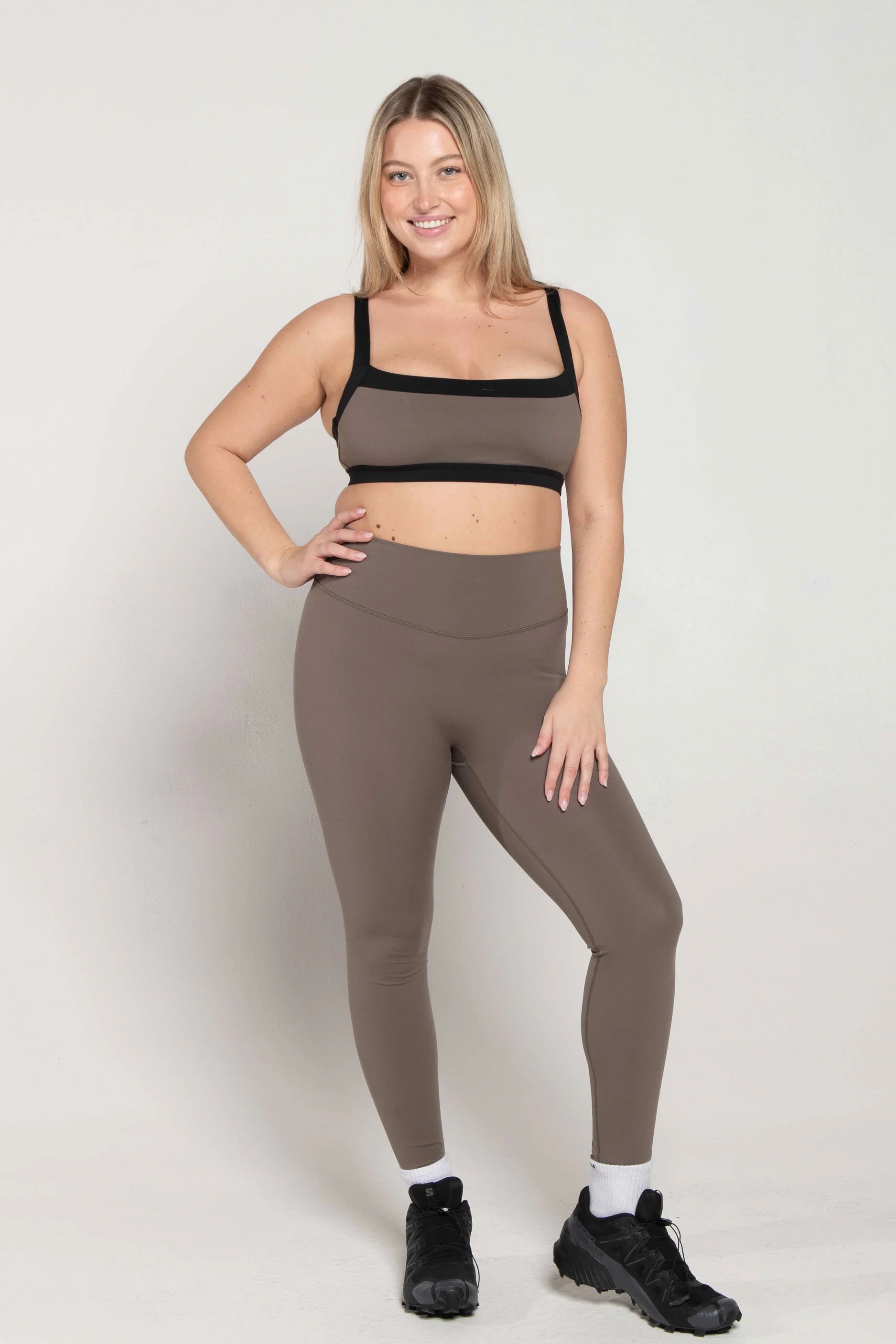 Straight Neck Bra - Walnut/black - Xs