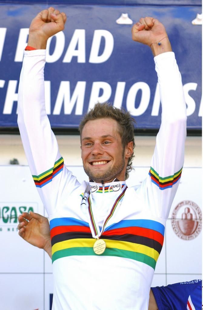 Tom Boonen (Belgium) celebrates his 2005 triumph in the rainbow jersey