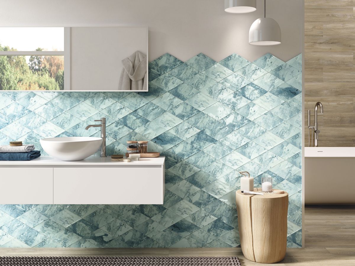 porcelain vs ceramic tiles for a bathroom