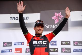 Thor Hushovd (BMC) waves goodbye to his home fans