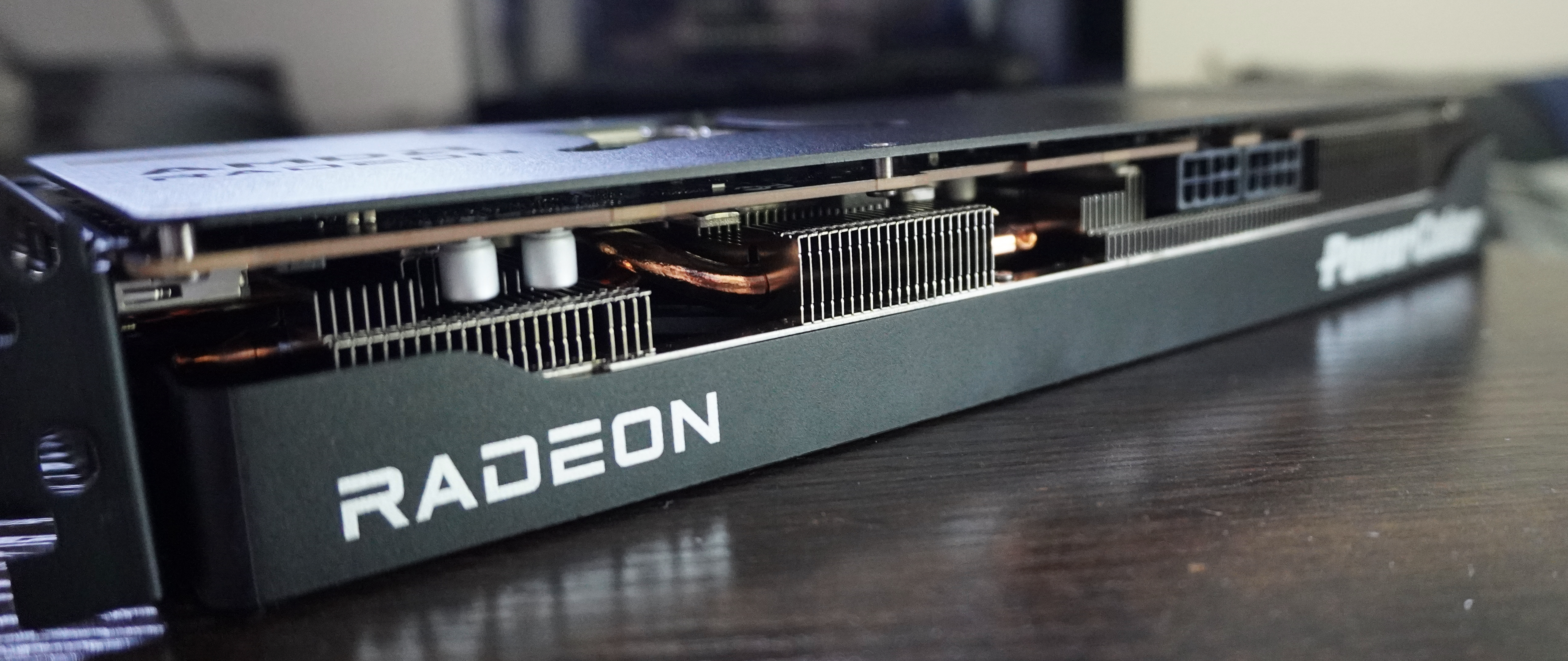 AMD Radeon RX 9070 GRE