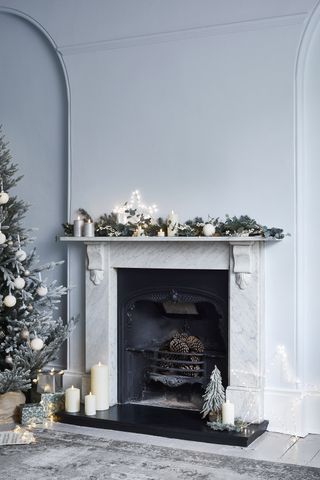 White Christmas tree by Lights4fun