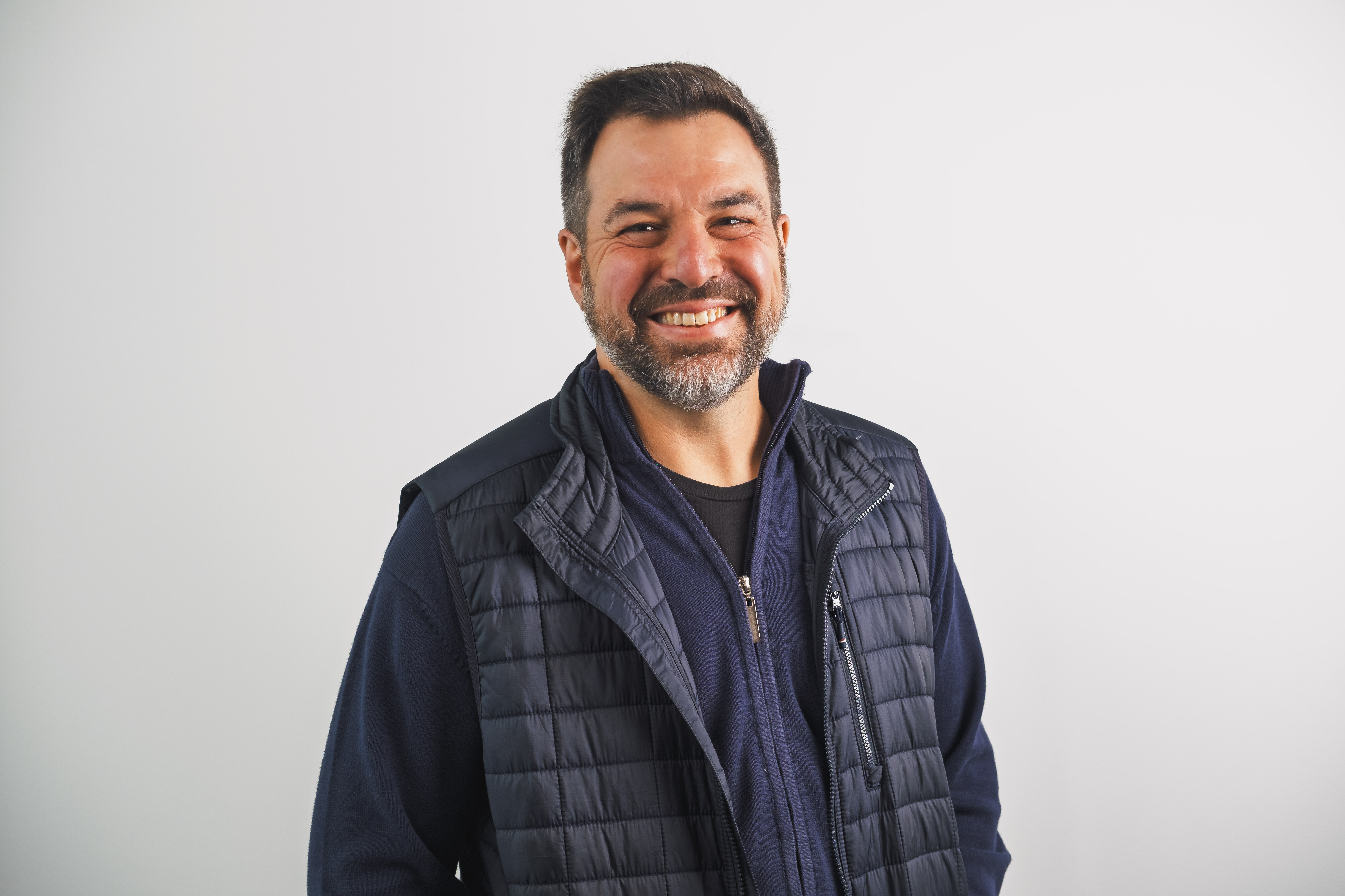Eduardo Milan headshot