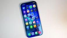 Apple iPhone 17 in Mist Blue