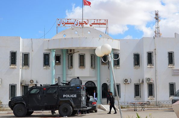 Police outside of a hospital in Ben Guerdane.