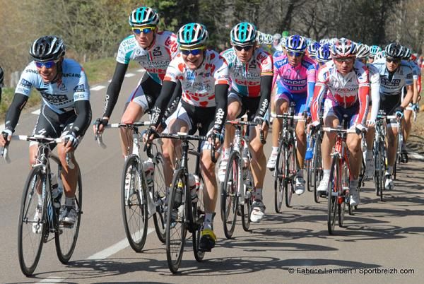 Jussi Veikkanen (Omega Pharma-Lotto) in the bunch