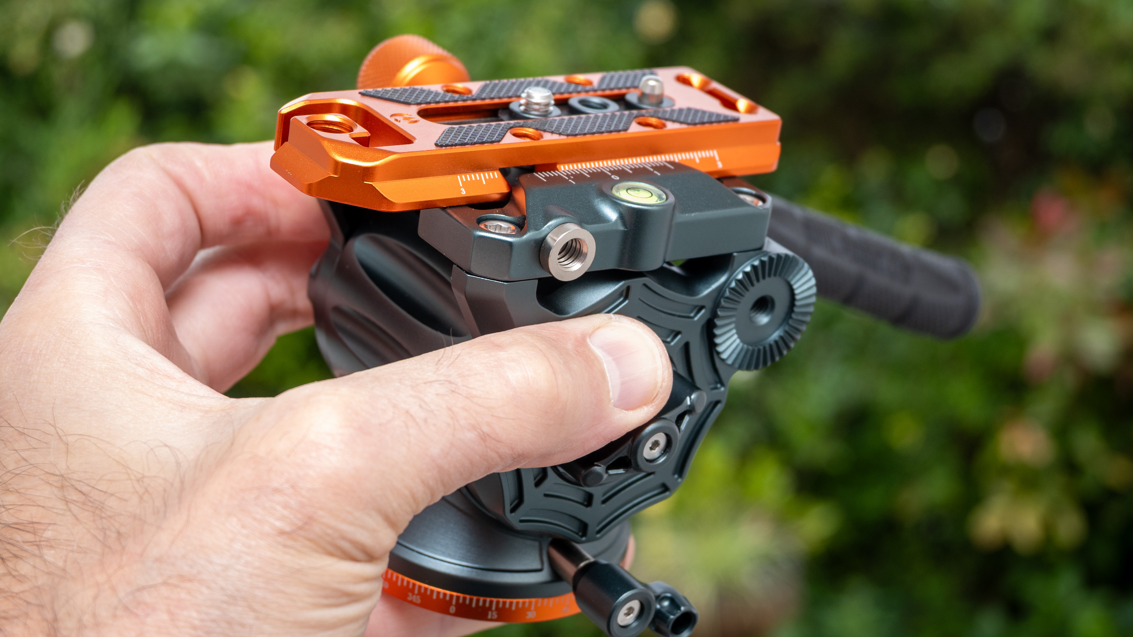 3 Legged Thing AirHed Cine CC video tripod head