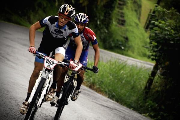 Sam Schultz spent some time in a breakaway on stage 4