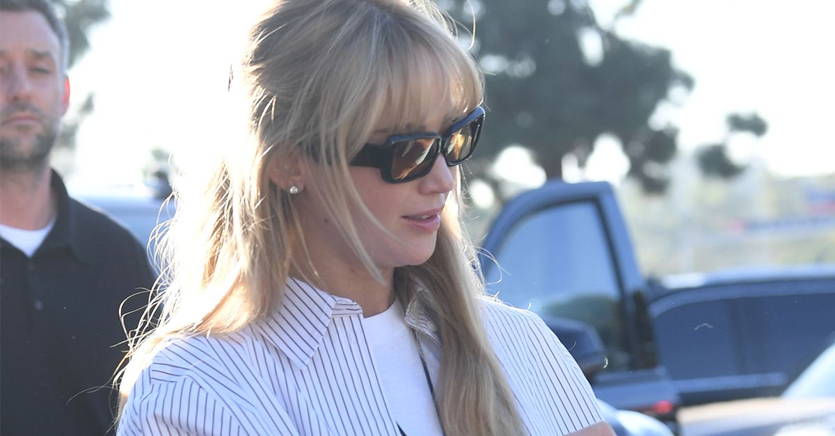 Forget Bombers—Jennifer Lawrence Prefers This Chic Jacket Trend