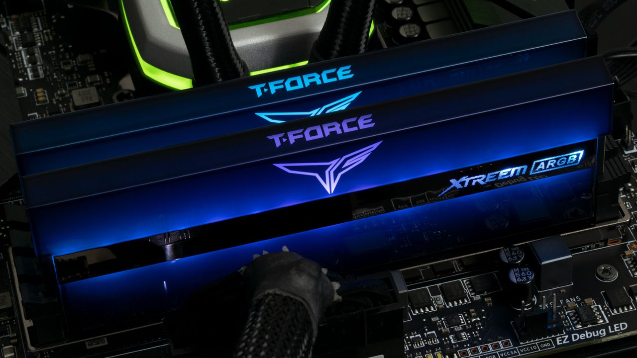 TeamGroup T-Force Xtreem ARGB DDR4-3600 CL14