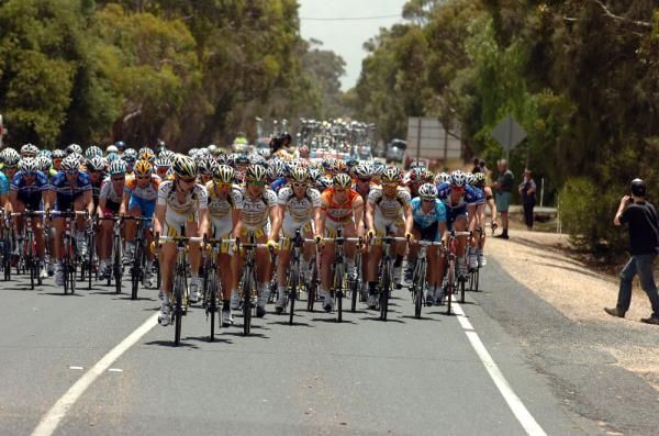 HTC-Columbia spread across the front of the peloton