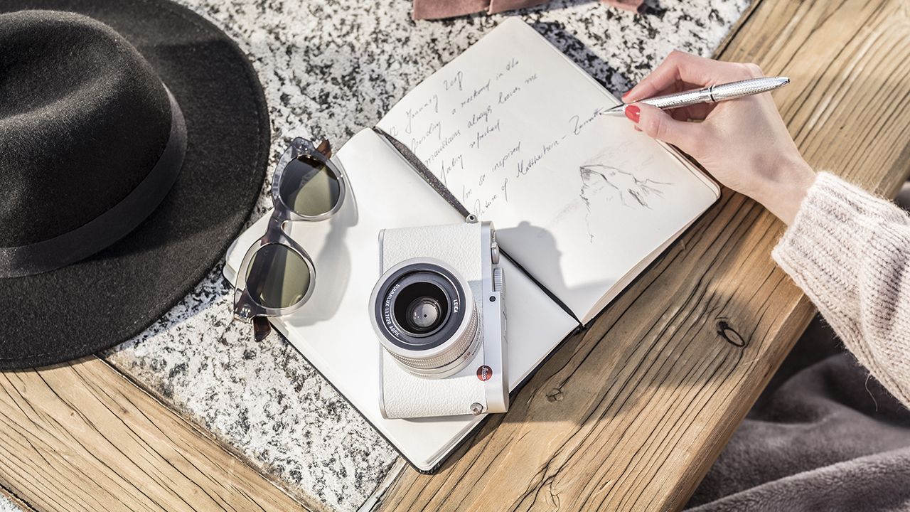 You&#039;ll definitely want this limited edition Leica Q &#039;Snow&#039; 