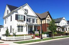 Franklin, Tennessee-June 29, 2016: New traditionally styled homes in Westhaven, an upscale planned community in Franklin, Tennessee.