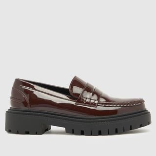 Schuh Lexis Patent Chunky Loafer Flat Shoes in Burgundy