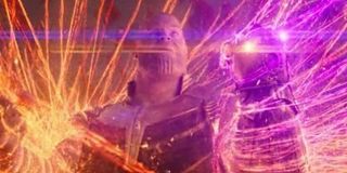 Thanos uses gauntlet infinity war