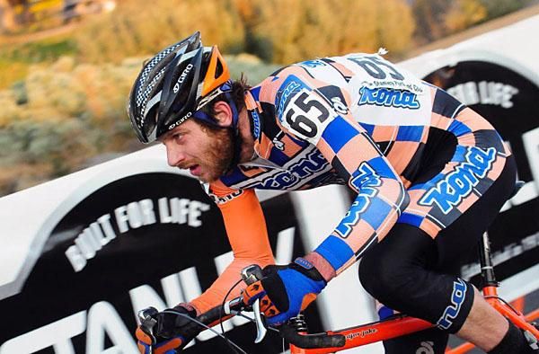 Erik Tonkin (Kona-FSA) is a fan favourite in Portland.