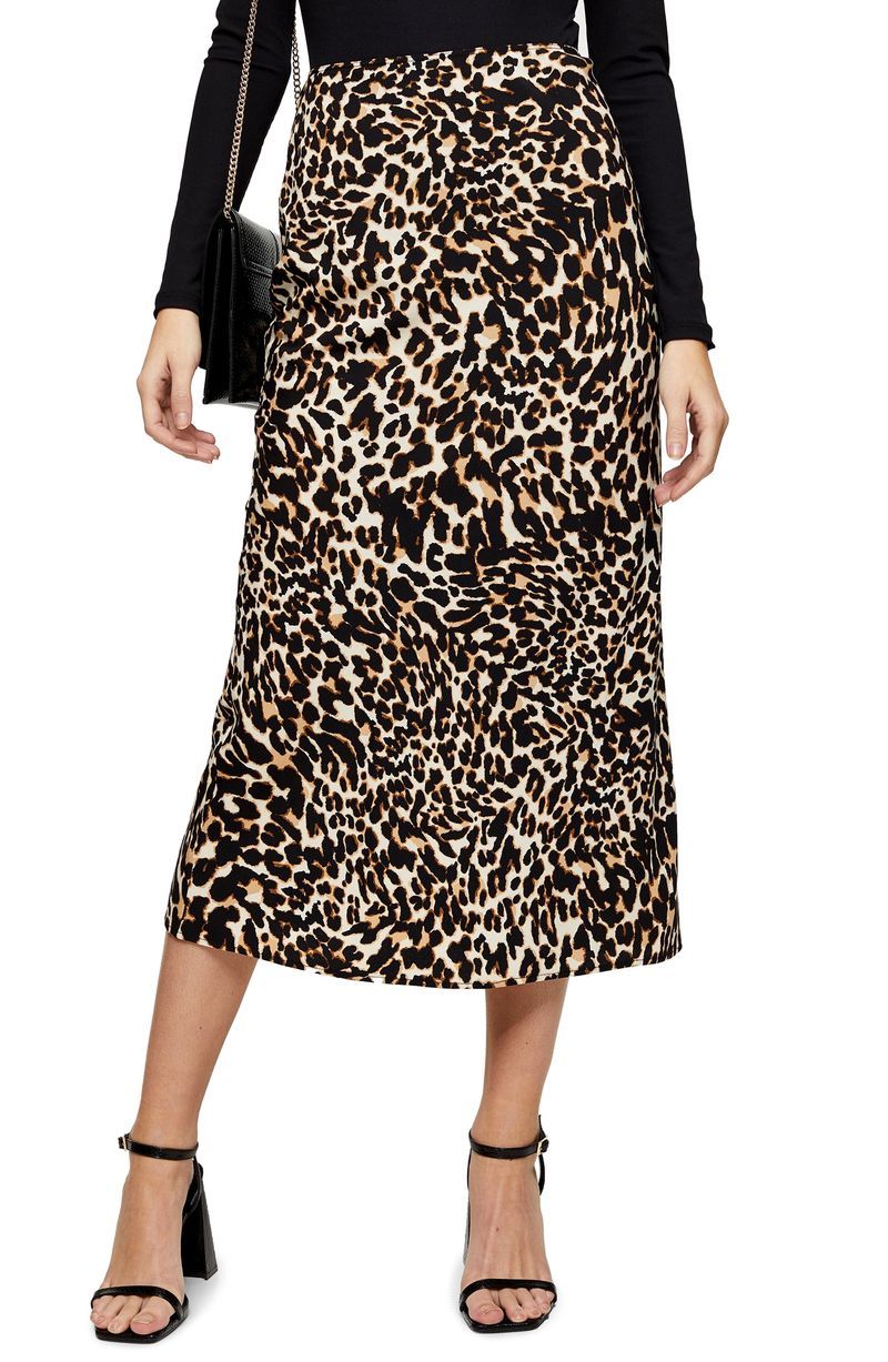 Kate Middleton Wears Zara Leopard Print Skirt to Visit Kids In Wales ...