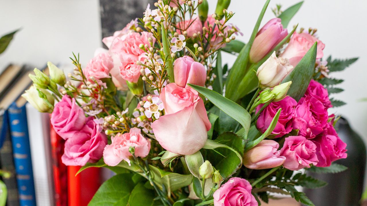 Valentine's Day flower delivery