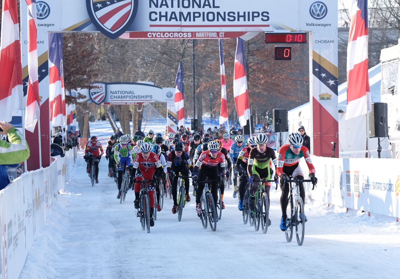 Denzel Stephenson (Boulder Junior Cycling) leads out the Junior Men