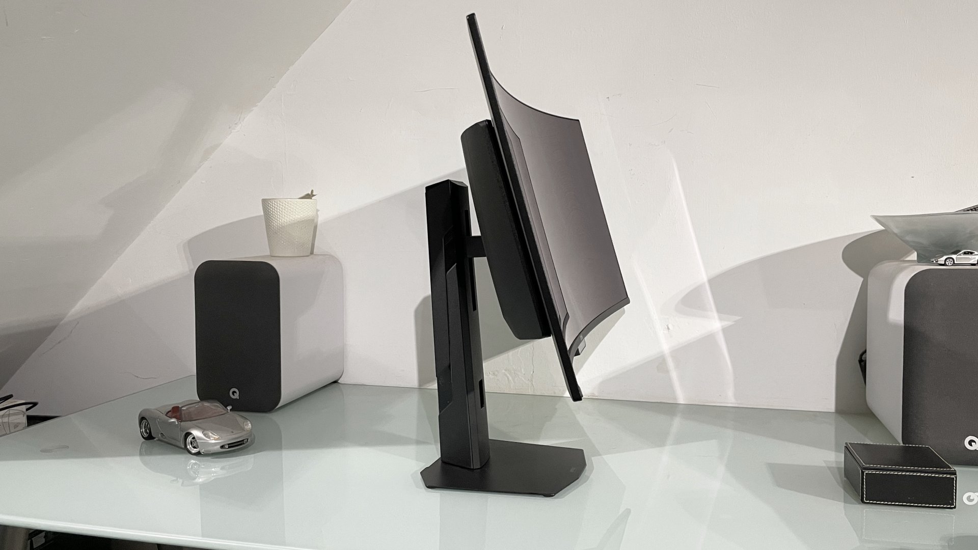 MSI MPG 341CQR QD-OLED X36