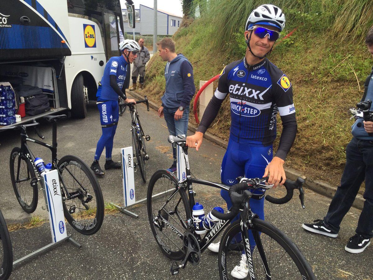 Julian Alaphilippe gets his bike ready
