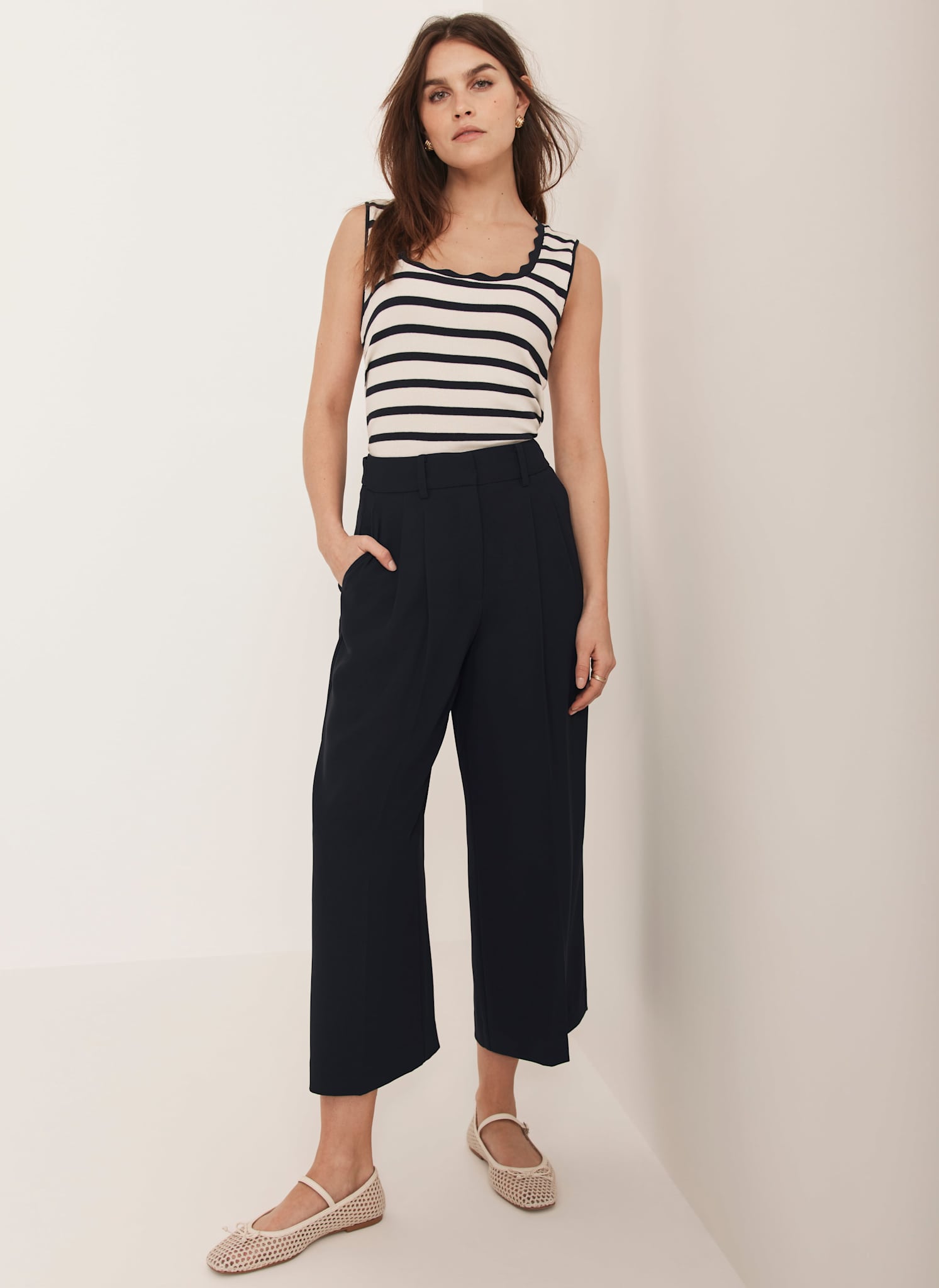 Navy Pleated Cropped Trousers