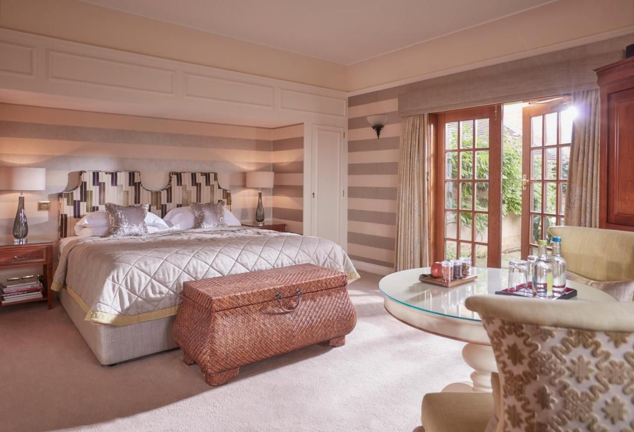 Mallory Court Country House Hotel and Spa bedroom