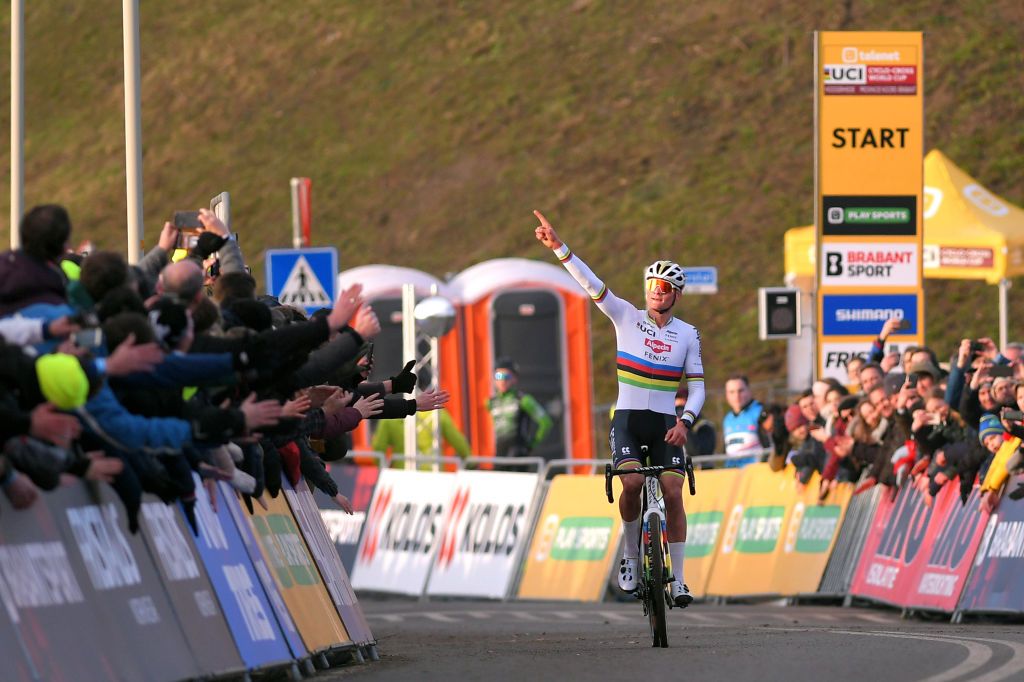 Mathieu van der Poel Hoogerheide World Cup 2020