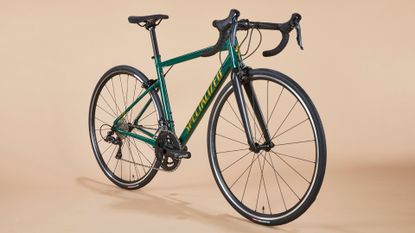 Image shows the Specialized Allez Sport