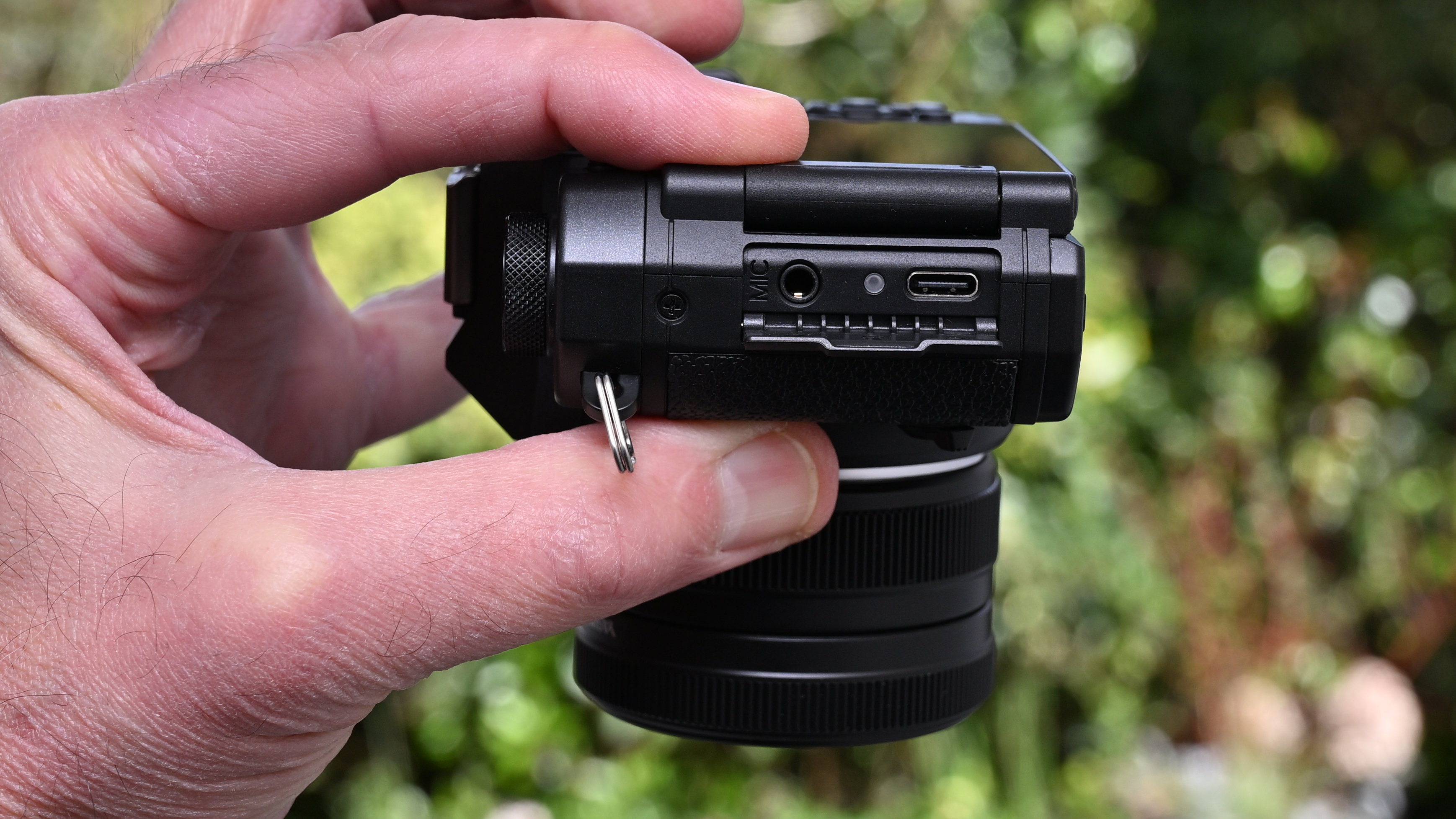 Yashica FX-D S300 product shot