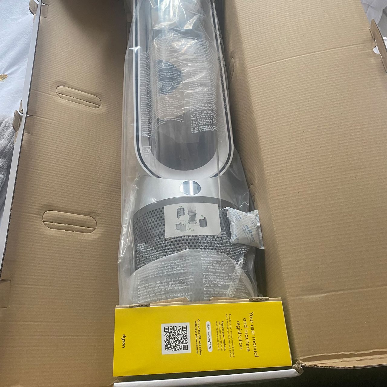 Testing the Dyson Purifier Cool AutoReact fan and air purifier at home