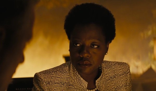 Amanda Waller Blowing Up One Of The Members