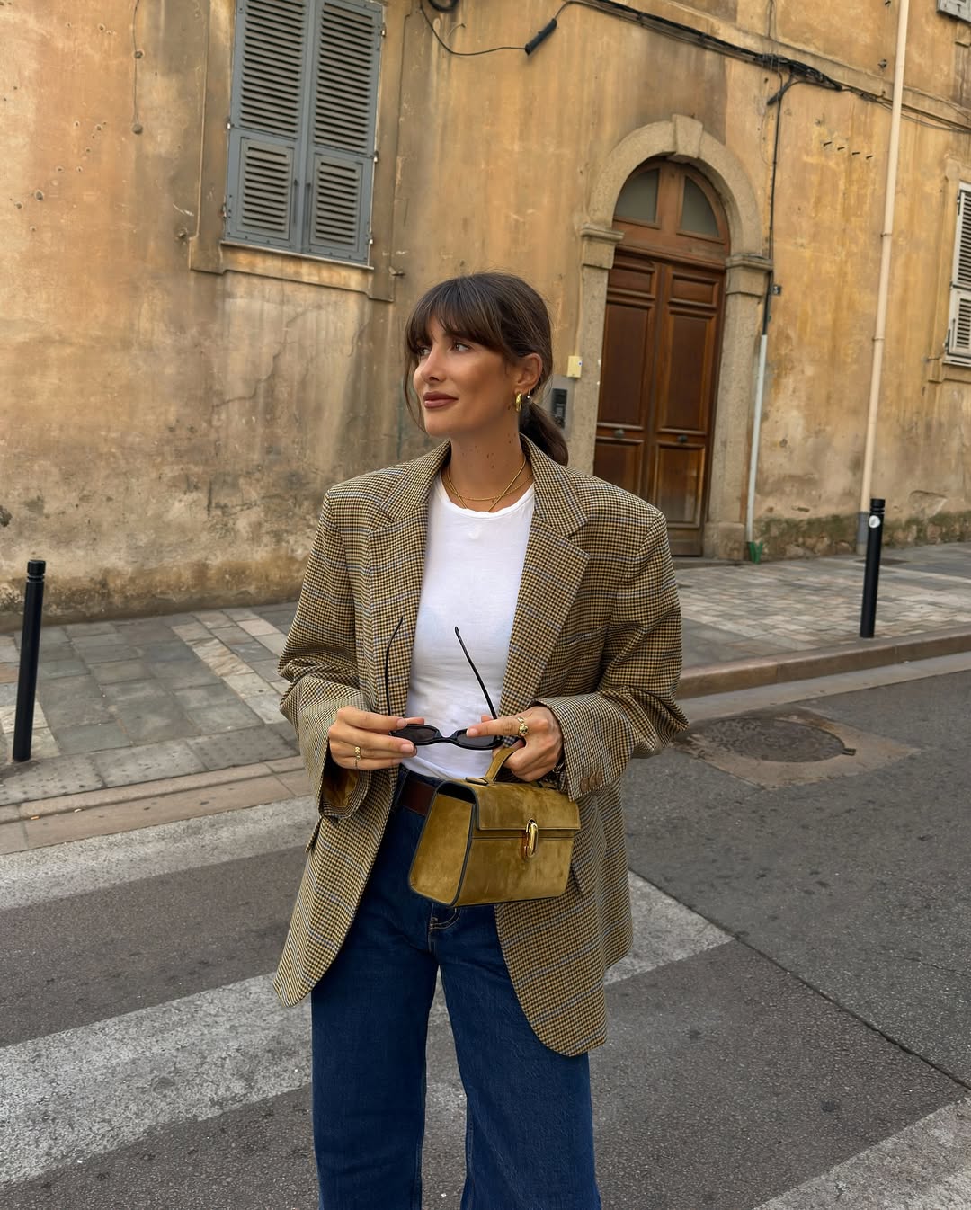 French Girl Basics to Wear With Jeans 2026