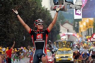 Luis León Sánchez (Caisse d'Epargne) celebrates his first victory at the Tour.