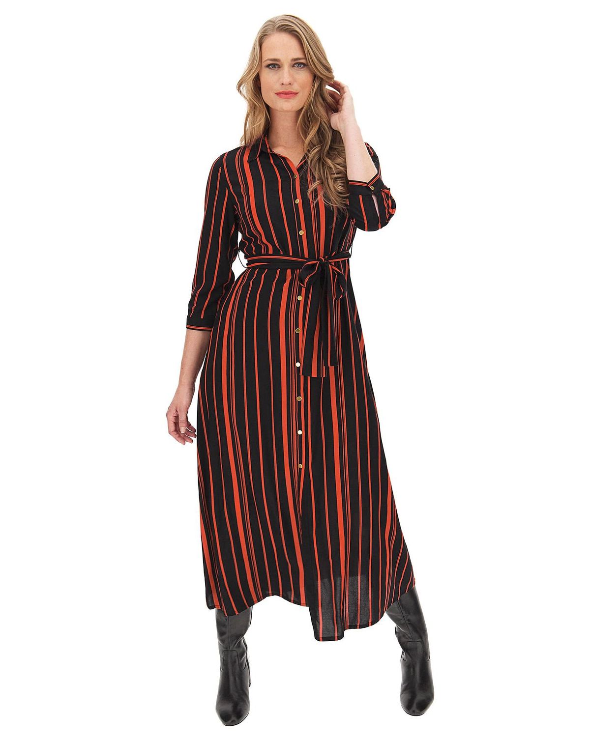slimming dresses with sleeves | Woman & Home