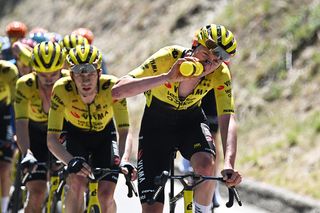 '6 W/kg all day' - Tim Rex's 'pain face' captures domestique going above and beyond to help Jonas Vingegaard claim Giro d'Italia's maglia rosa on Pila