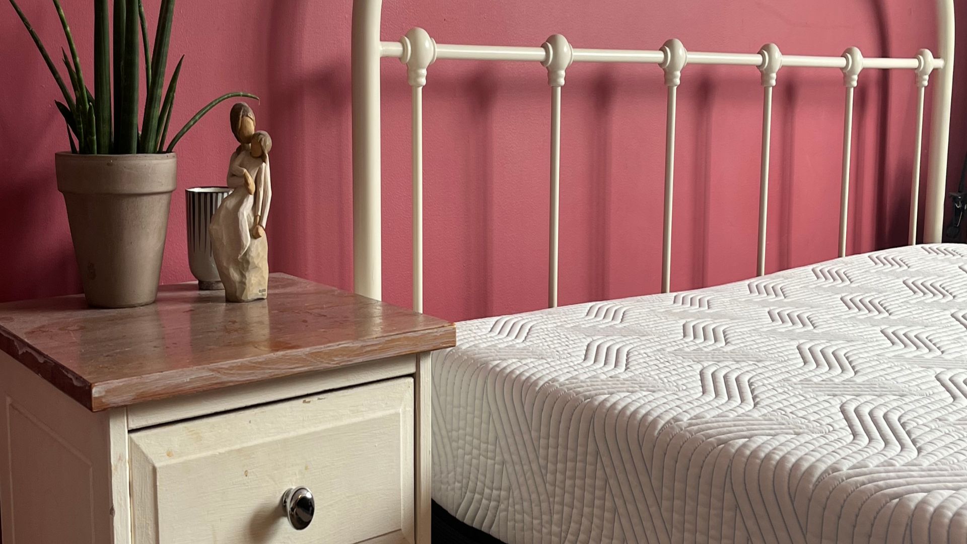 TEMPUR Pro&amp;reg; SmartCool&amp;trade; Mattress