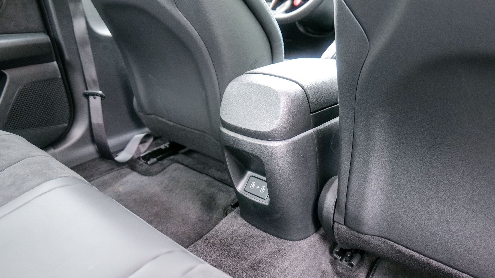2025 Hyundai Elantra N test drive review pros and cons.