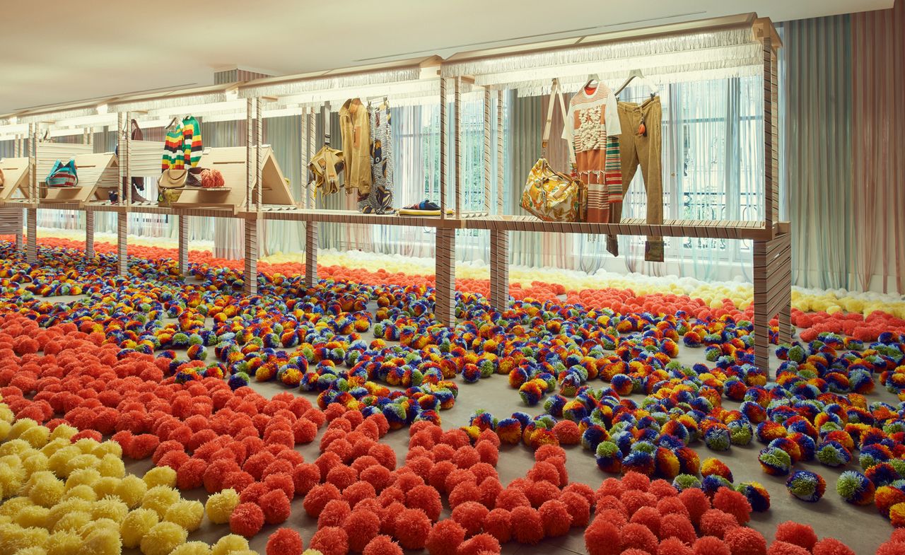 Loewe S/S 2019 collection with pom poms on the floor