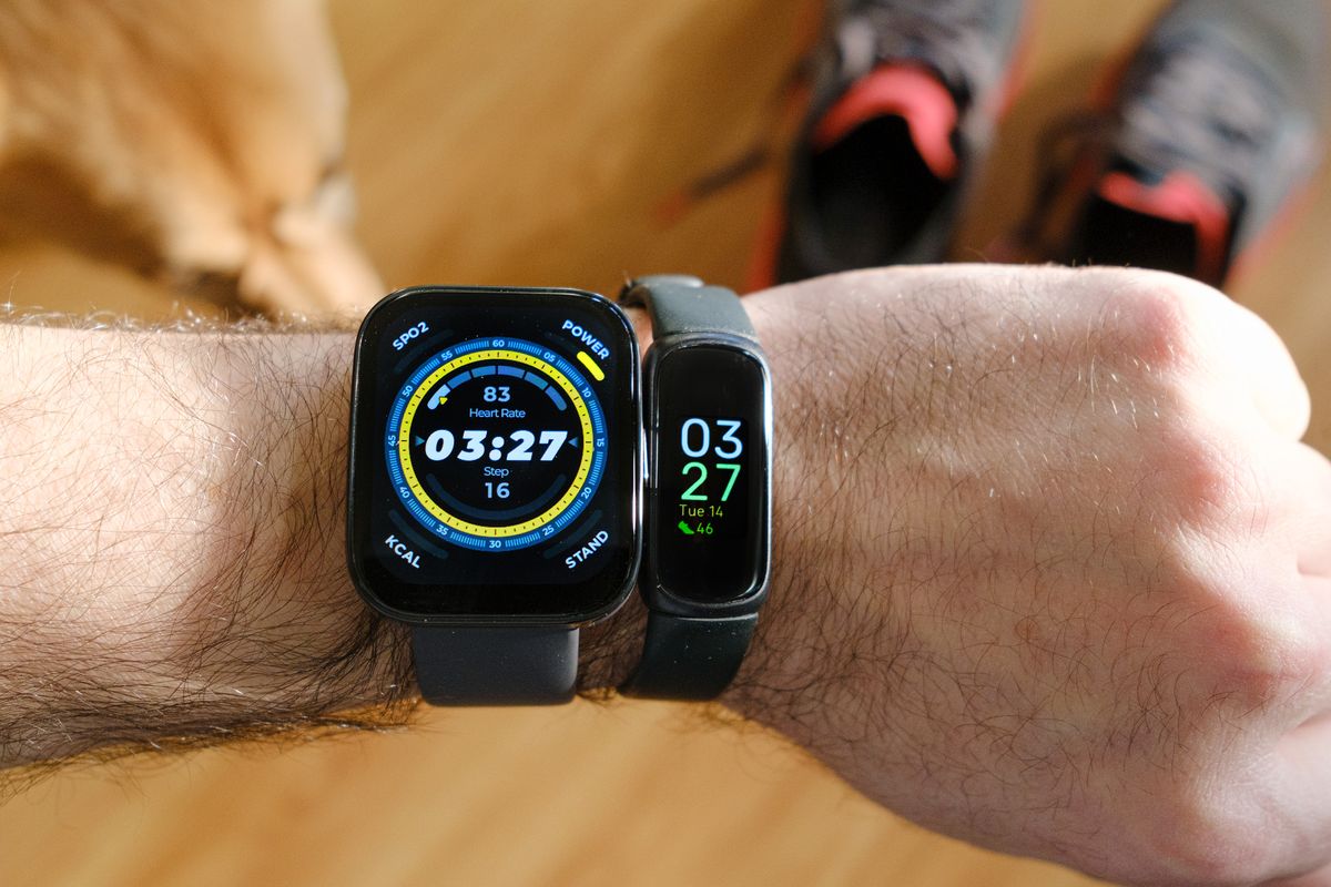 I walked 2,800 steps with the Fitbit Inspire 3 and Amazfit Bip 5 — this one  was more accurate