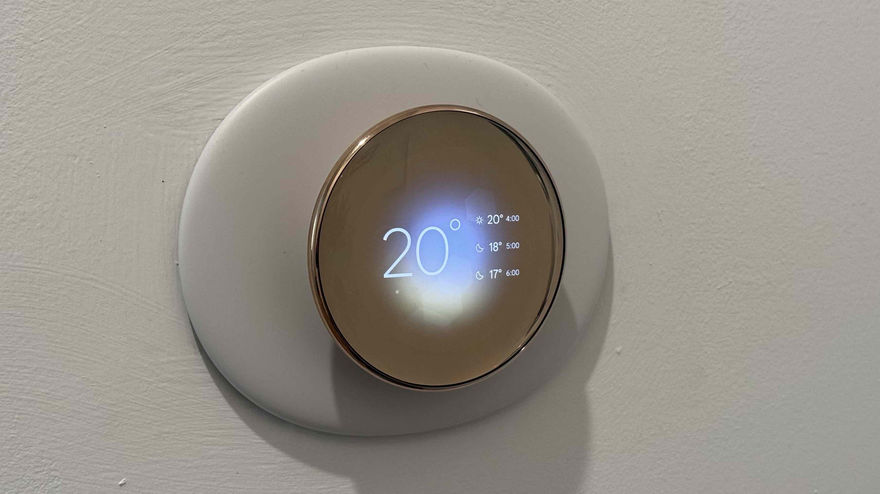 Nest Learning Thermostat Fourth Generation in Polished Gold