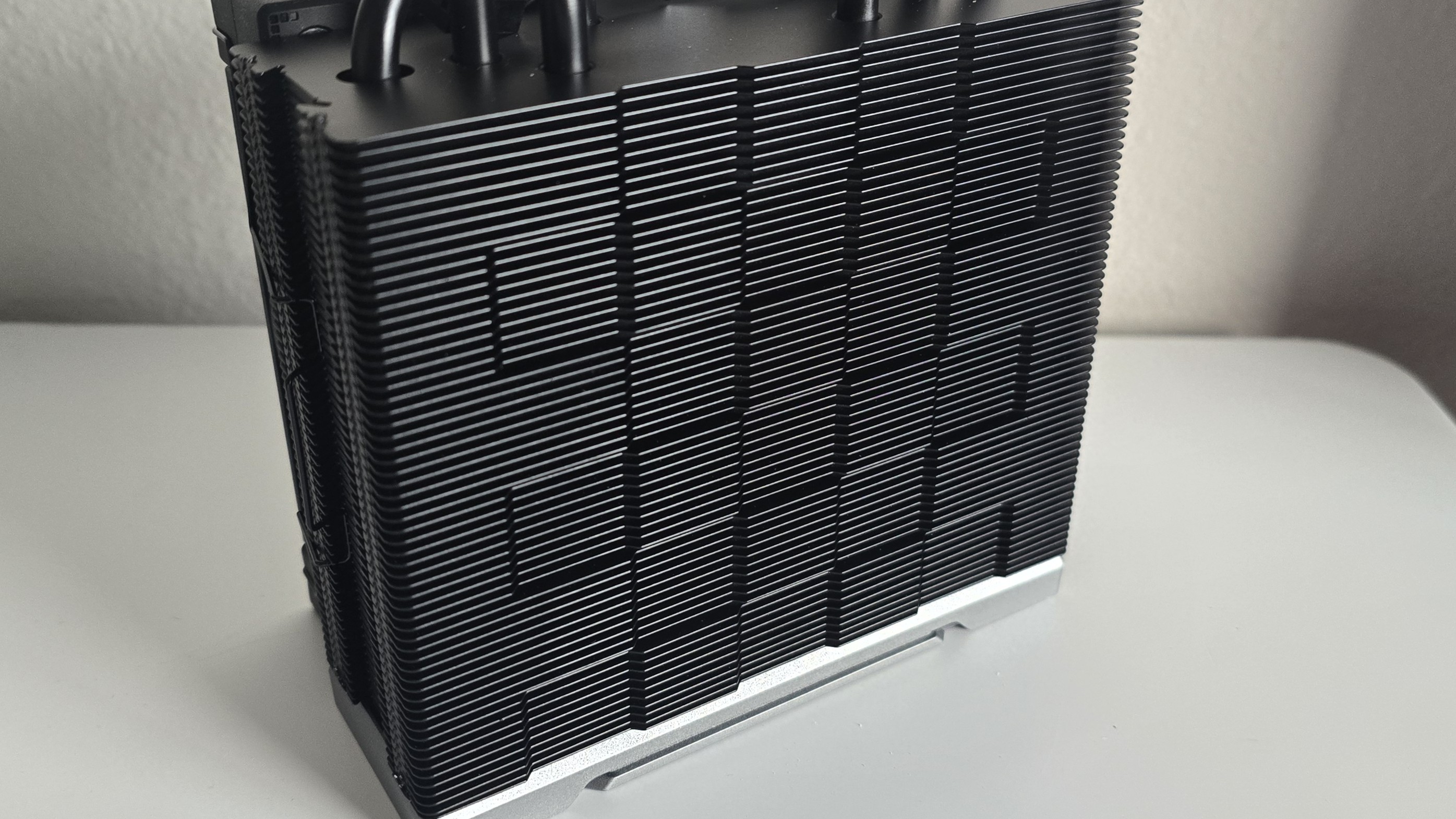 DeepCool AK620 and AK400 G2 Review: Quiet and powerful, with woodgrain or a digital display