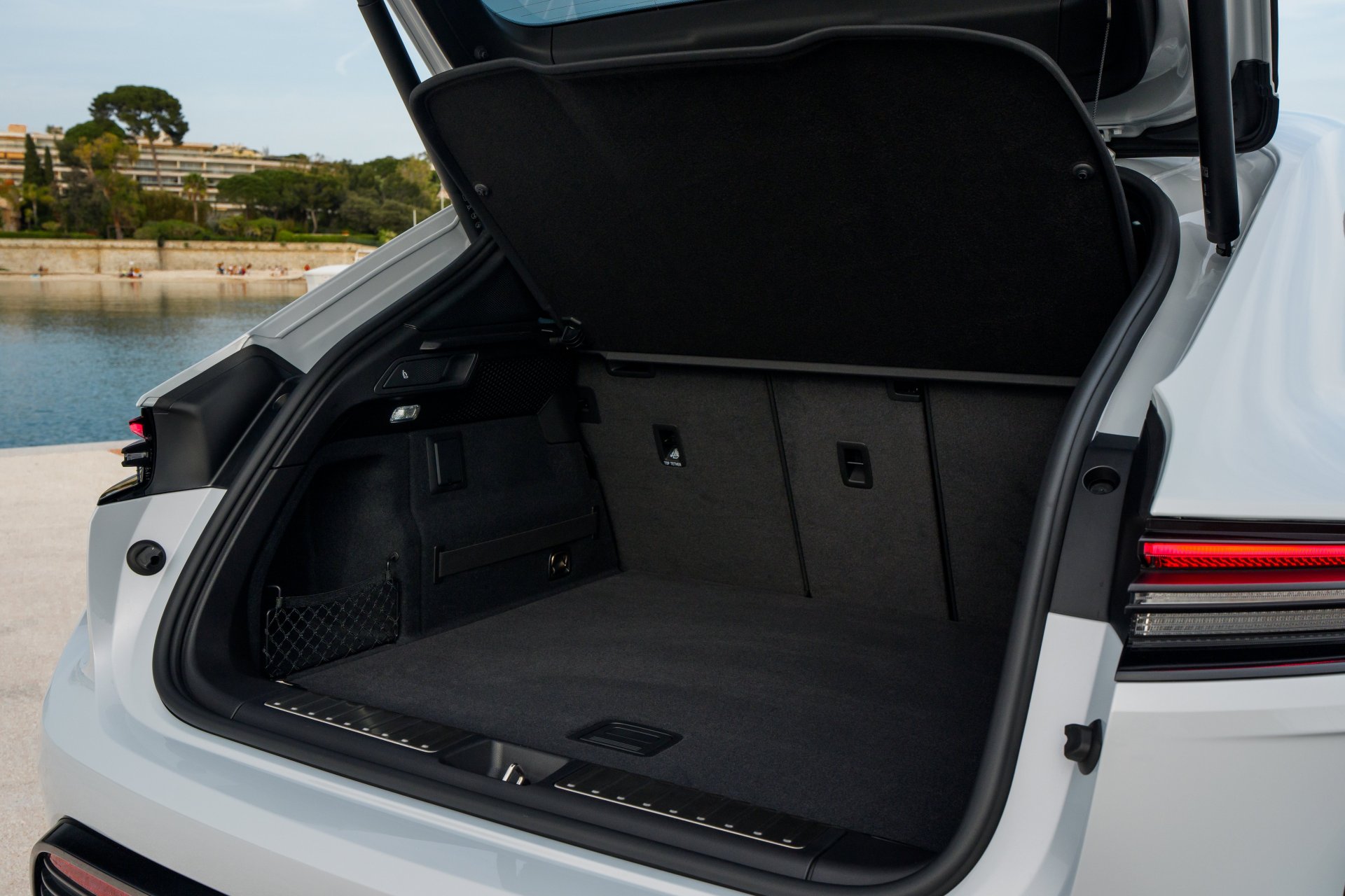 Inside the Porsche Macan Turbo's luggage compartment