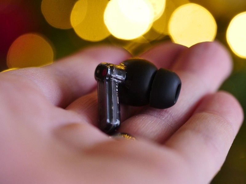 Nothing ear(1) black