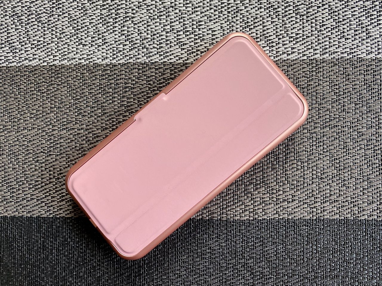 Mophie Powerstation Plus Xl Wireless Back Cable Cover