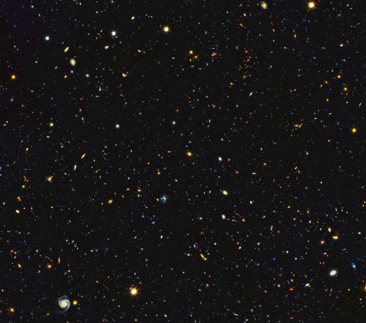 15,000 Galaxies Shine in This 1 View from the Hubble Space Telescope